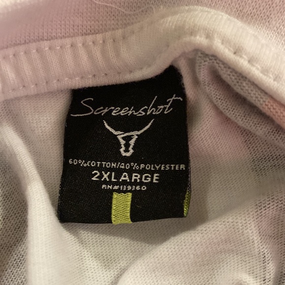 Red and white mens T-shirt - Picture 4 of 4